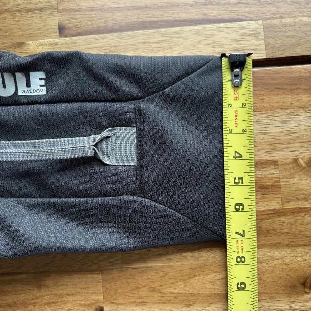 THULE TRANSPORT LITTER Bag Outdoor PREOWNED LETTERS PEELING OFF * AS‎ IS